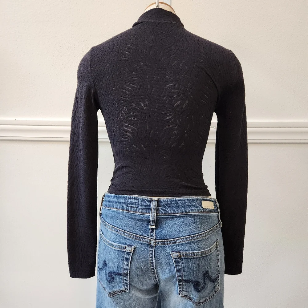Babaton shapelace mockneck longsleeve - Picture 14 of 14